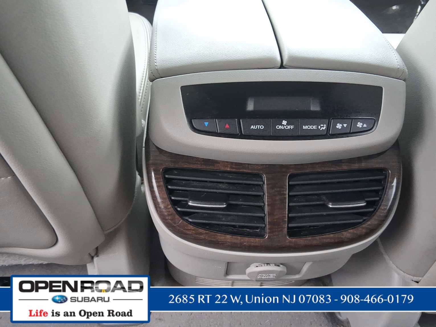 Used 2012 Acura MDX image 11