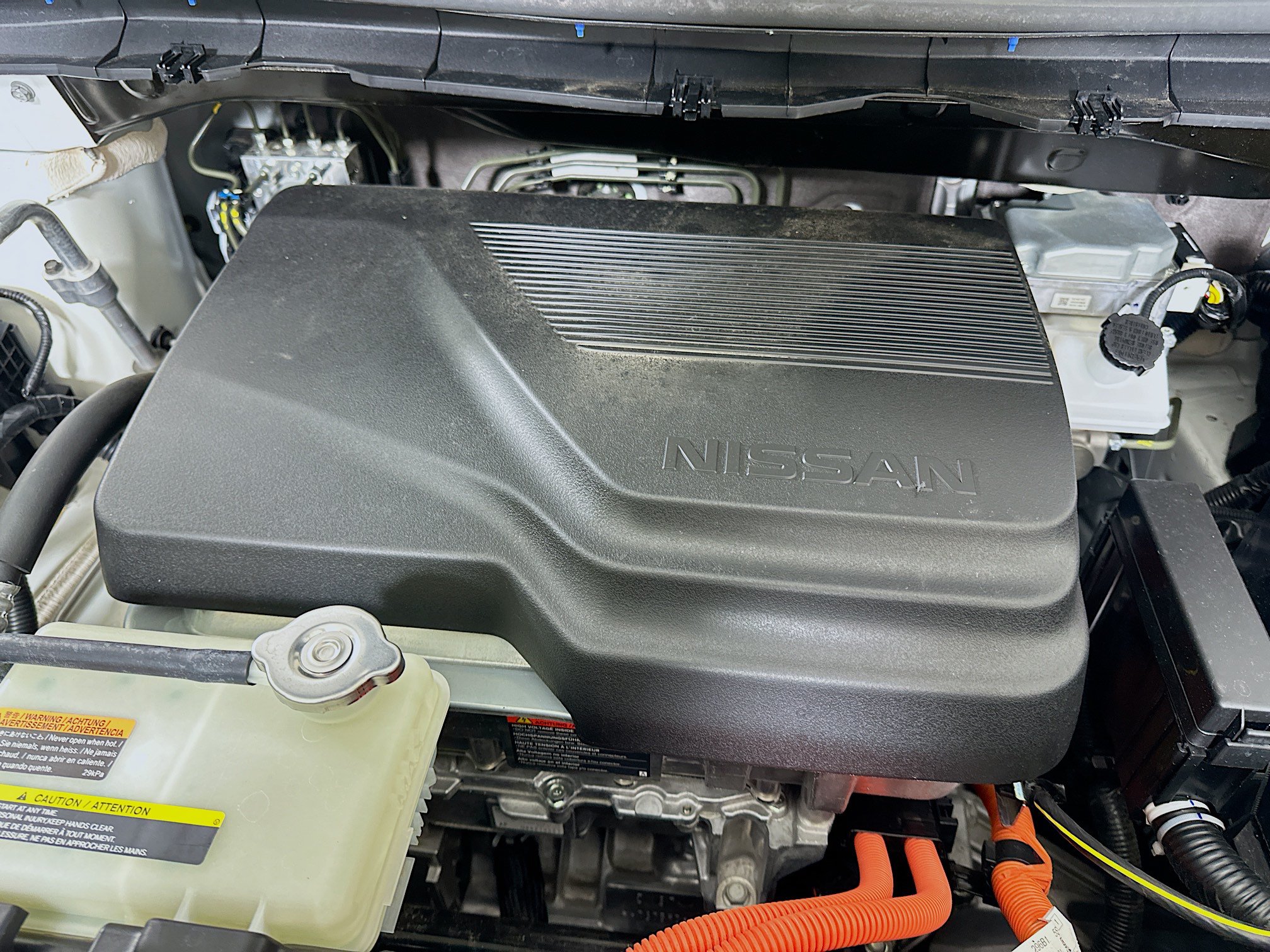 Used 2025 Nissan Leaf S FWD image 31