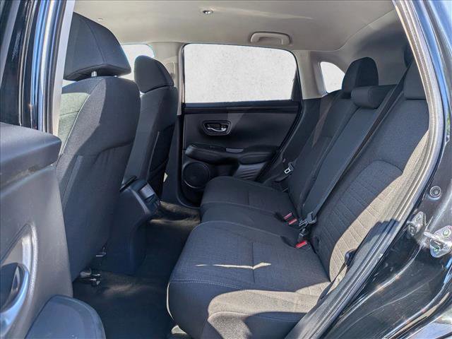 Used 2023 Honda HR-V LX image 17