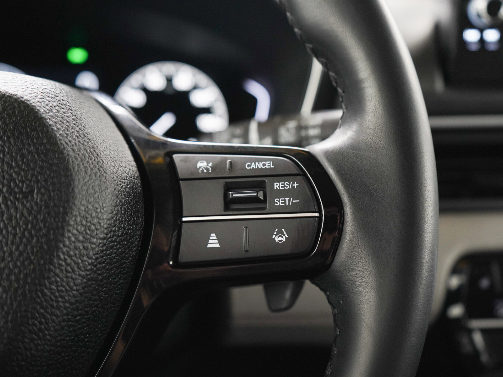 Used 2024 Honda Pilot EX-L image 31