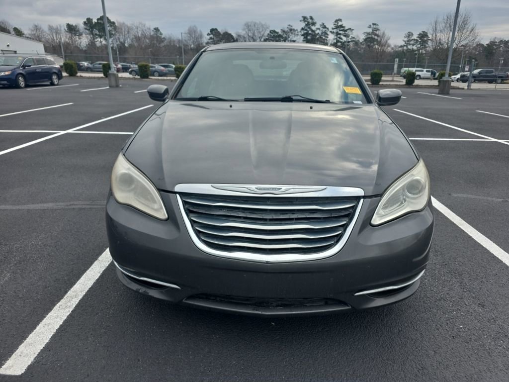 Used 2013 Chrysler 200 Touring image 12