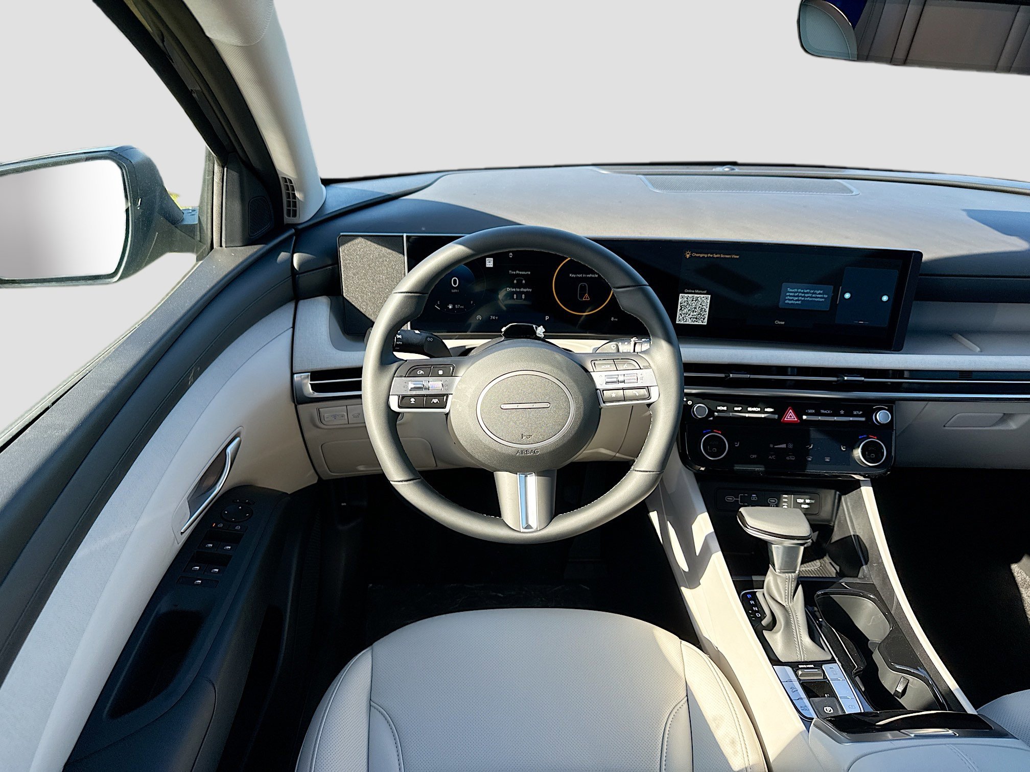 New 2026 Hyundai Tucson SEL image 17