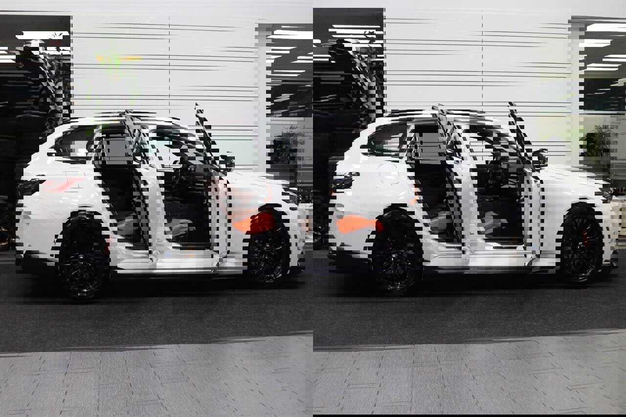 Used 2025 BMW M5 Touring w/ M Driver's Package image 11