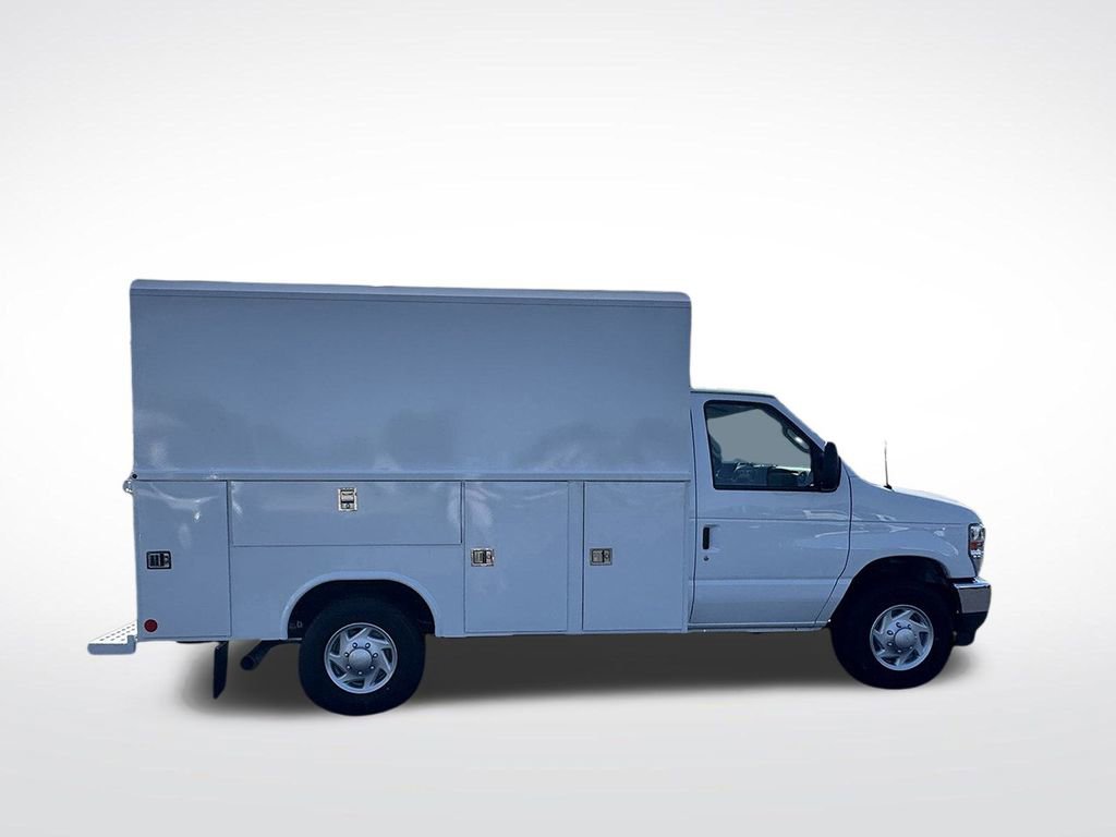 New 2025 Ford E-350 and Econoline 350 Super Duty w/ Power Equipment Group image 6