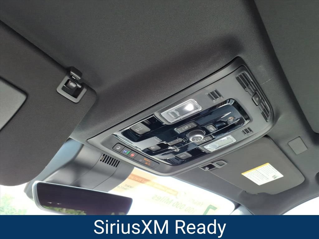 New 2026 Chevrolet Suburban Premier AWD/4WD image 16