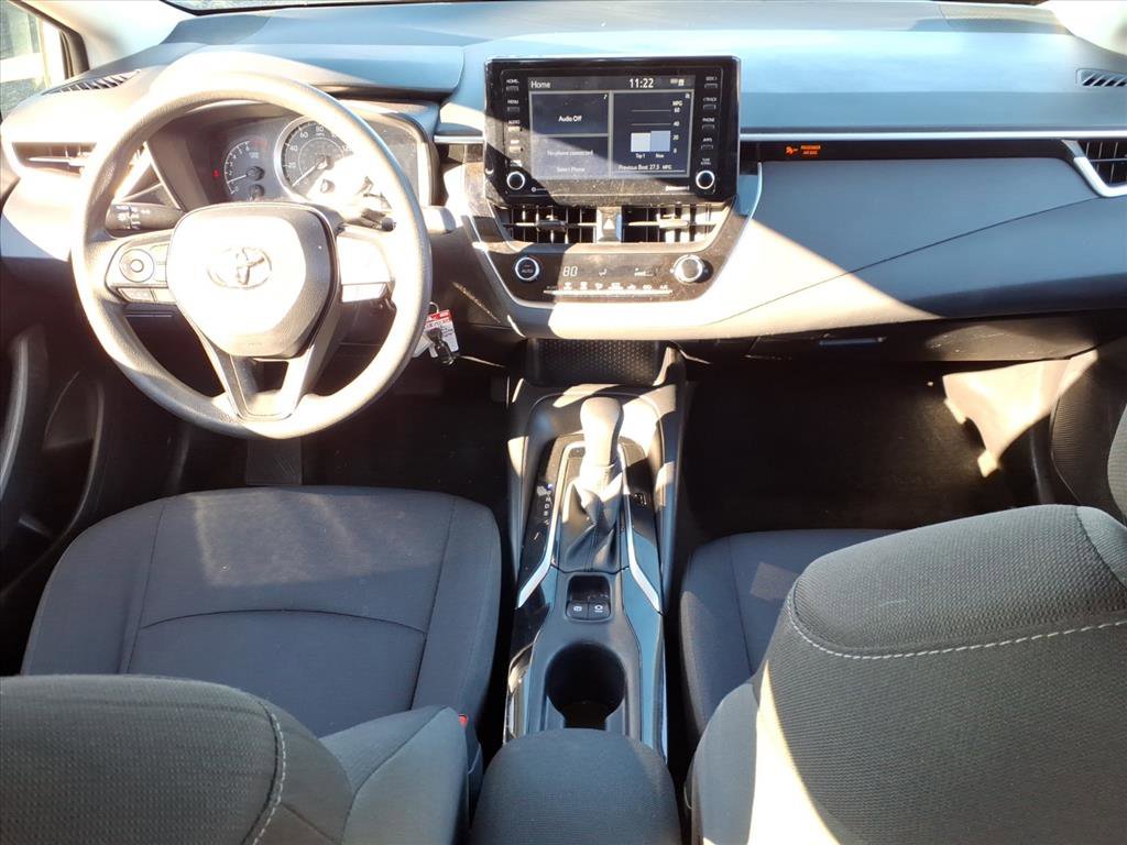 Used 2022 Toyota Corolla LE image 9