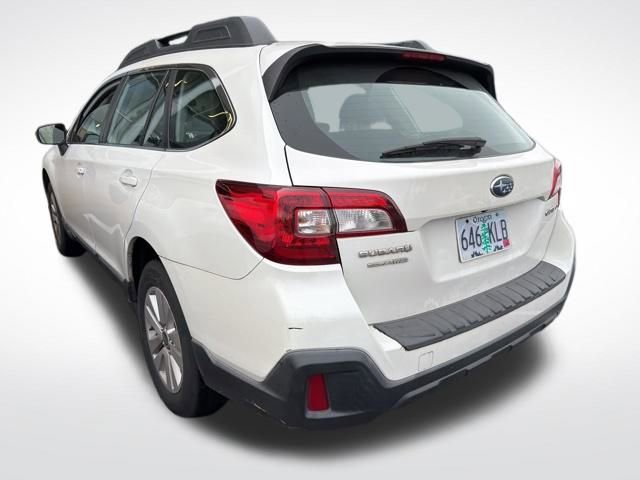 Used 2018 Subaru Outback 2.5i image 5