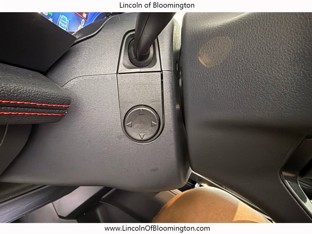 Used 2022 Ford Expedition Max Limited image 34