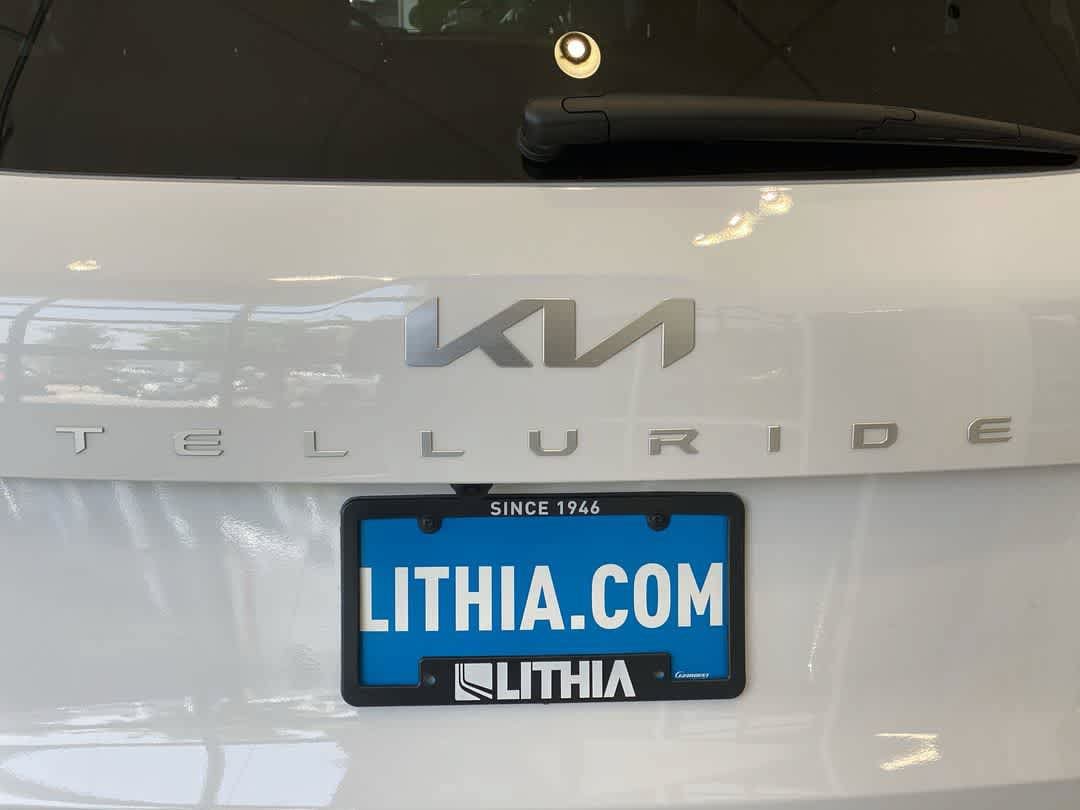 Used 2024 Kia Telluride SX Prestige X-Pro AWD/4WD image 11