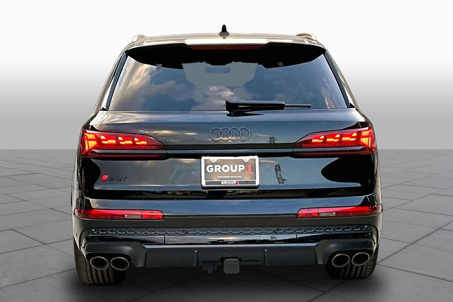 New 2026 Audi SQ7 Prestige AWD/4WD image 4