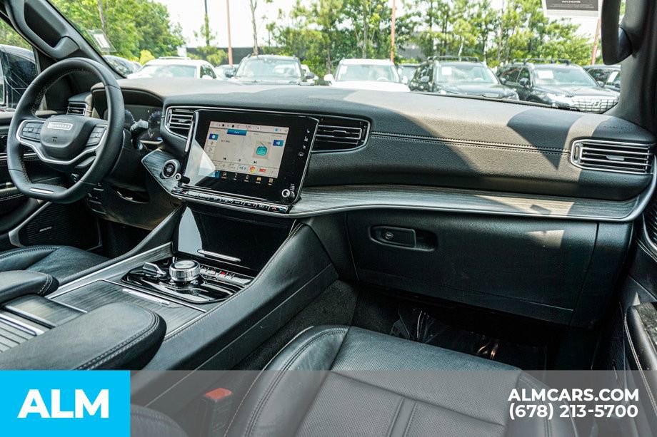 Used 2023 Jeep Wagoneer Series II image 27