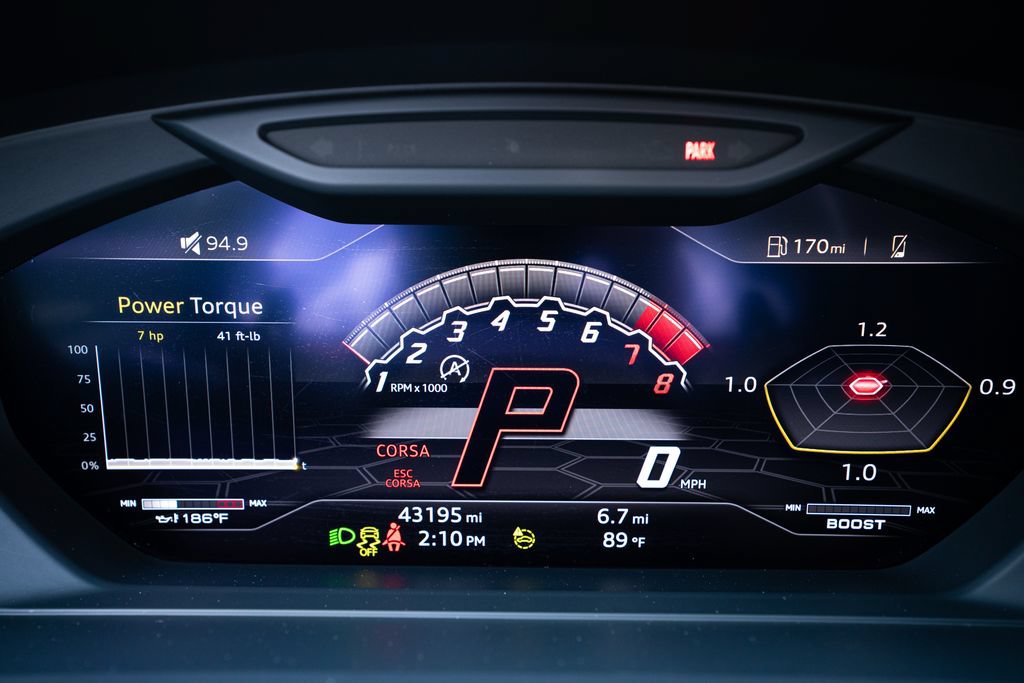 Used 2021 Lamborghini Urus AWD/4WD image 38