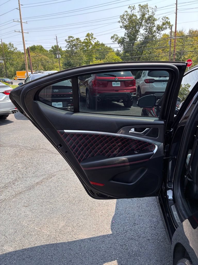 Used 2025 Genesis G70 3.3T Advanced w/ Sport Prestige Package AWD/4WD image 24
