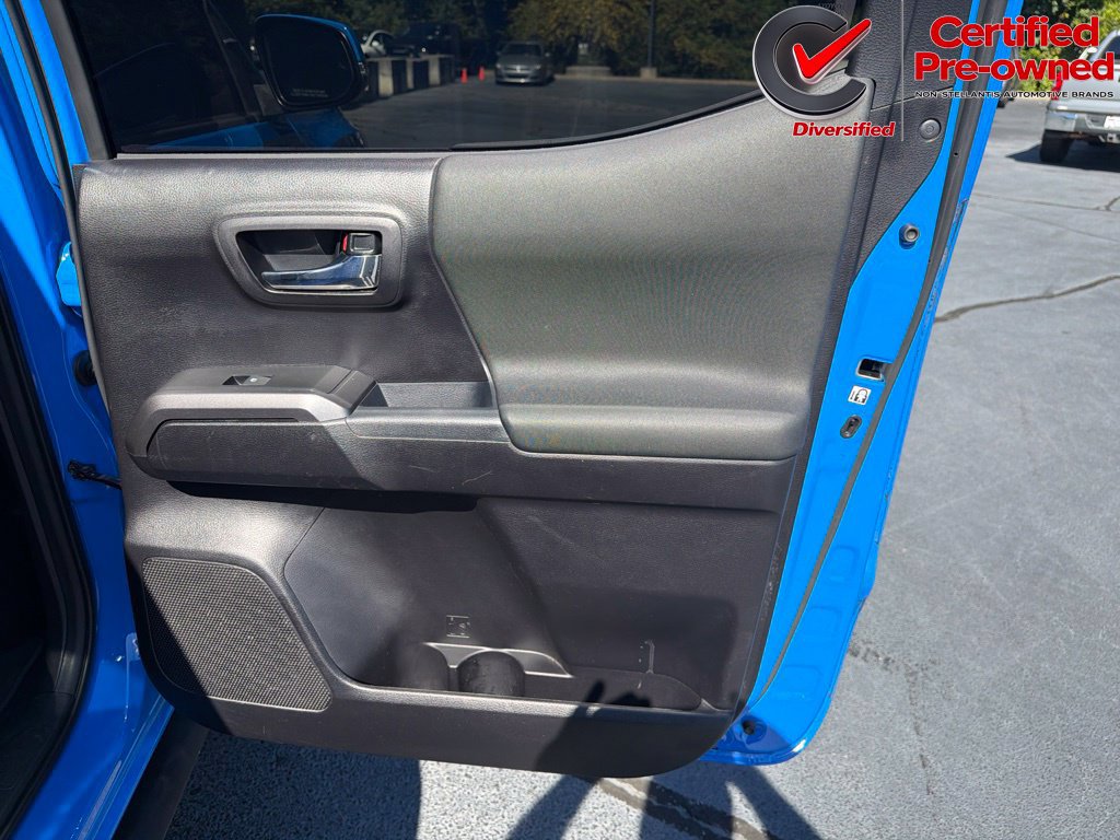 Used 2019 Toyota Tacoma TRD Pro AWD/4WD image 25