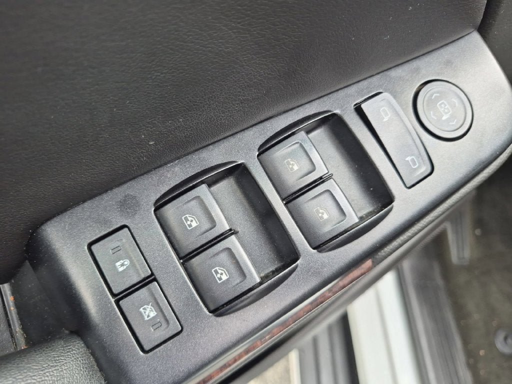Used 2018 GMC Yukon SLE w/ HD Trailering Package AWD/4WD image 24