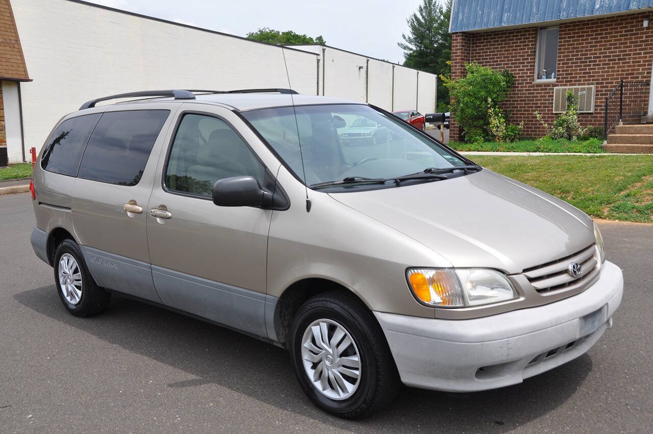 Used 2002 Toyota Sienna LE FWD image 4