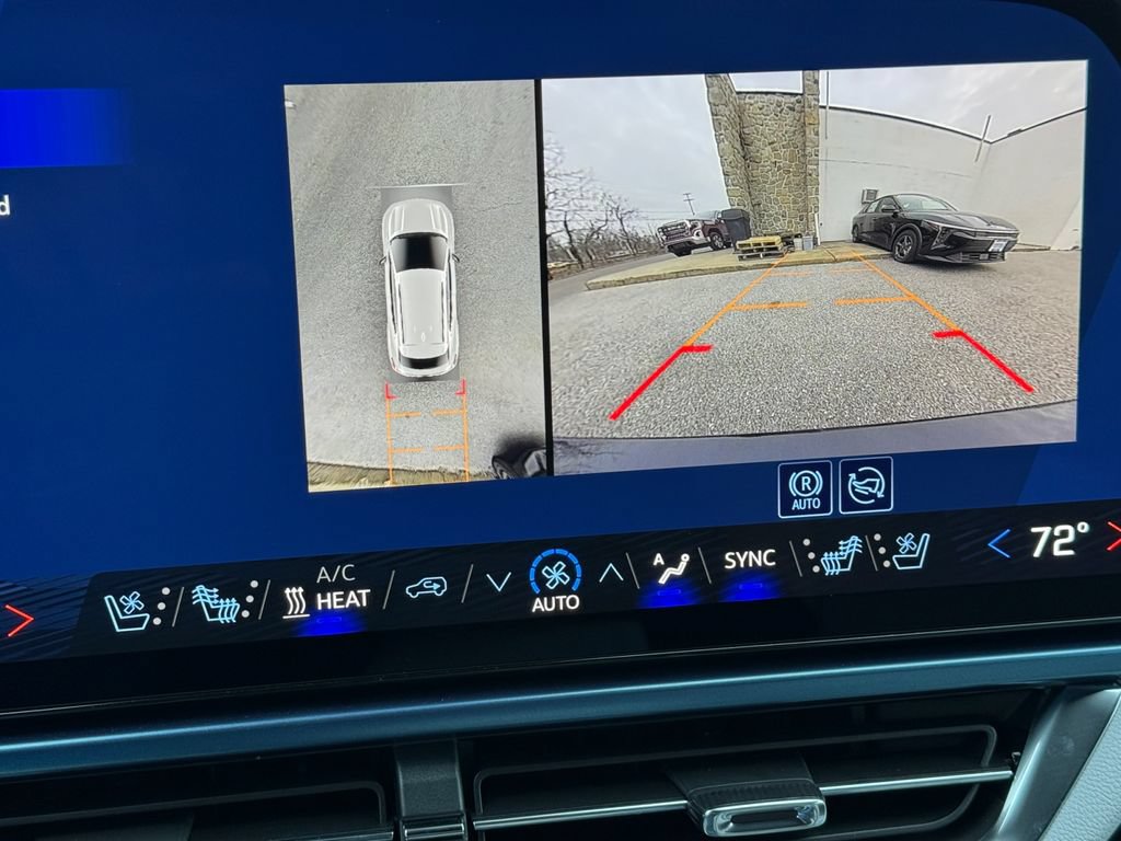 New 2026 Chevrolet Equinox EV LT w/ Convenience Package II AWD/4WD image 20
