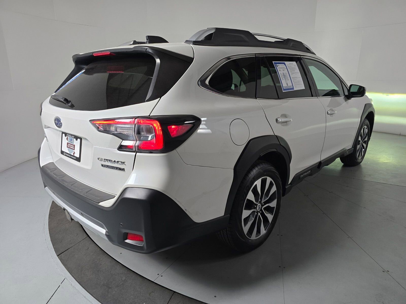 Used 2023 Subaru Outback Touring XT image 5