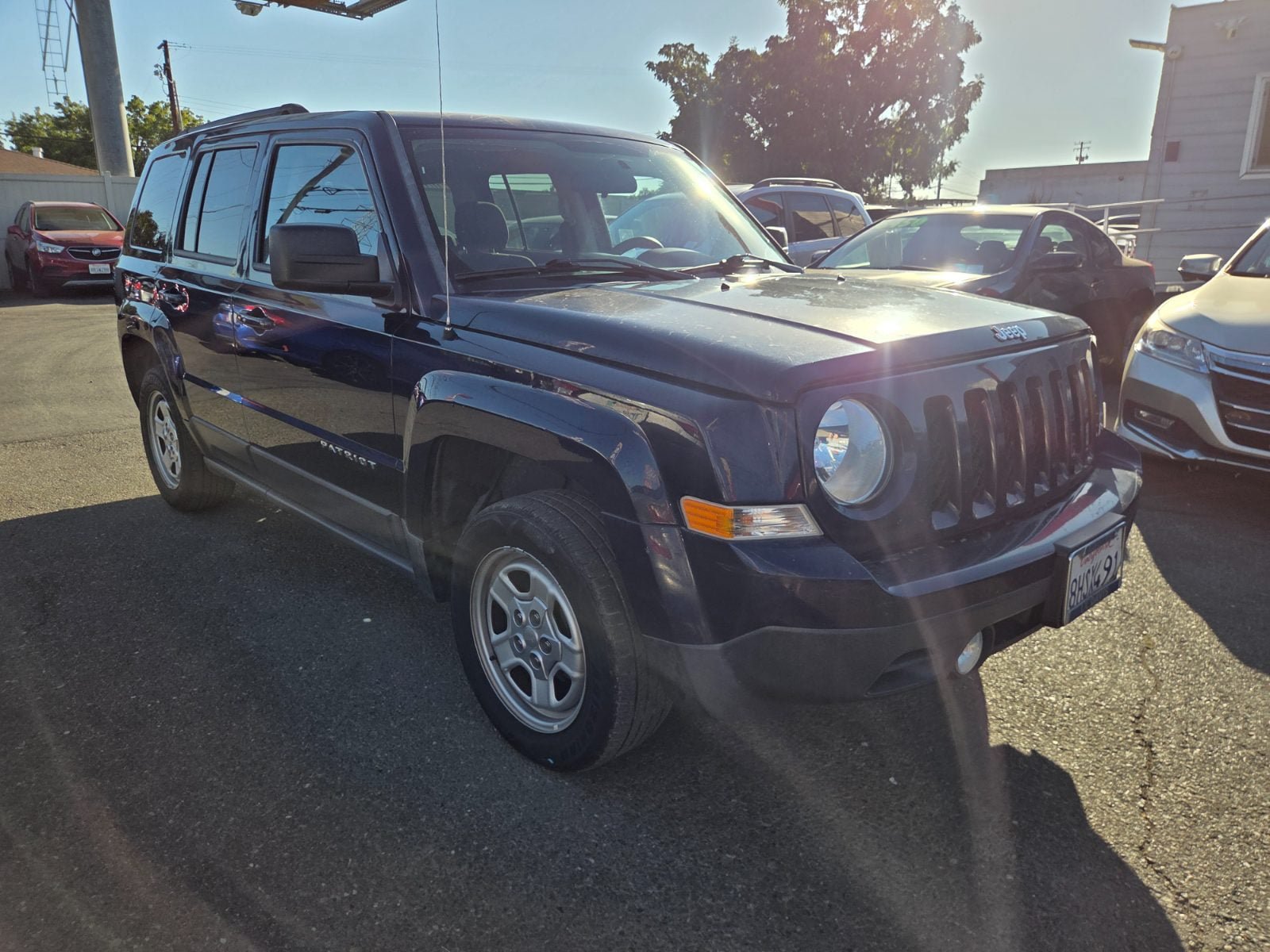 Used 2015 Jeep Patriot Sport w/ Power Value Group FWD image 4