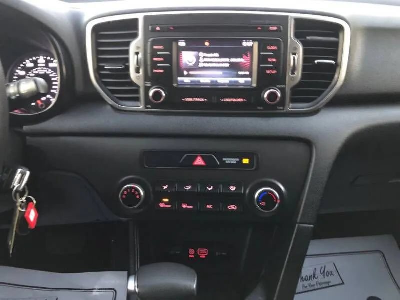 Used 2018 Kia Sportage LX FWD image 5