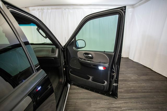 Used 2002 Ford F150 Harley-Davidson image 17