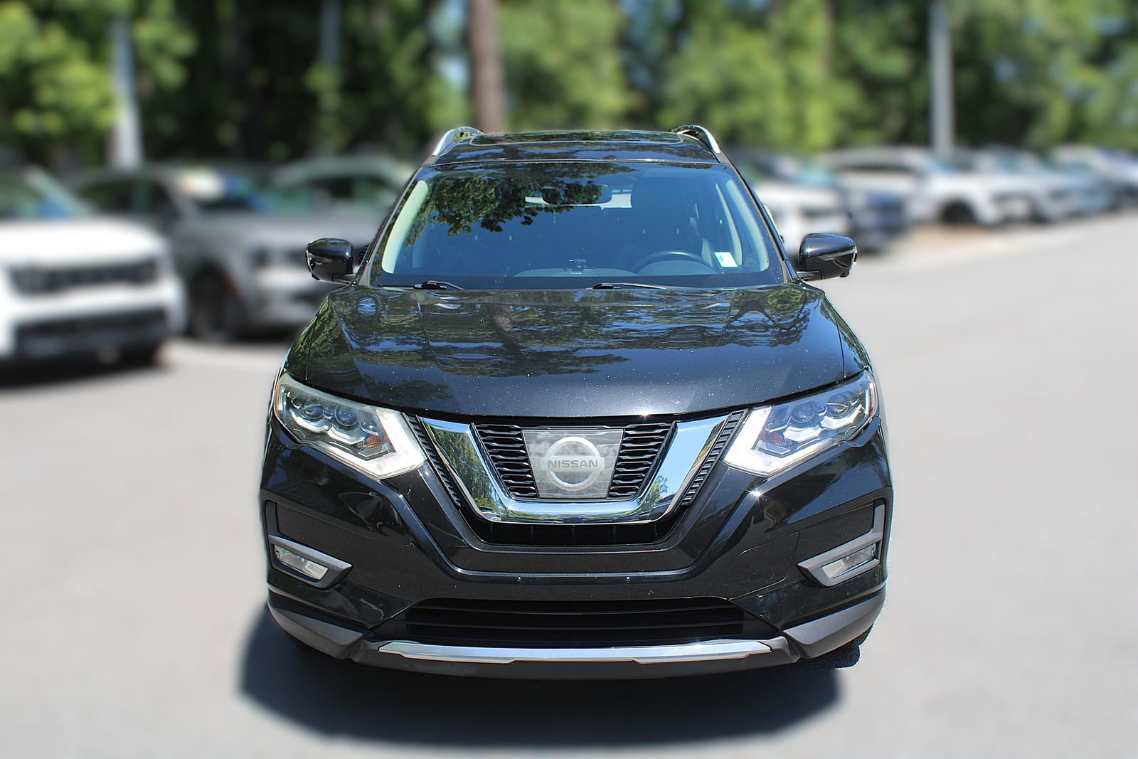 Used 2017 Nissan Rogue SL w/ SL Premium Package AWD/4WD image 17
