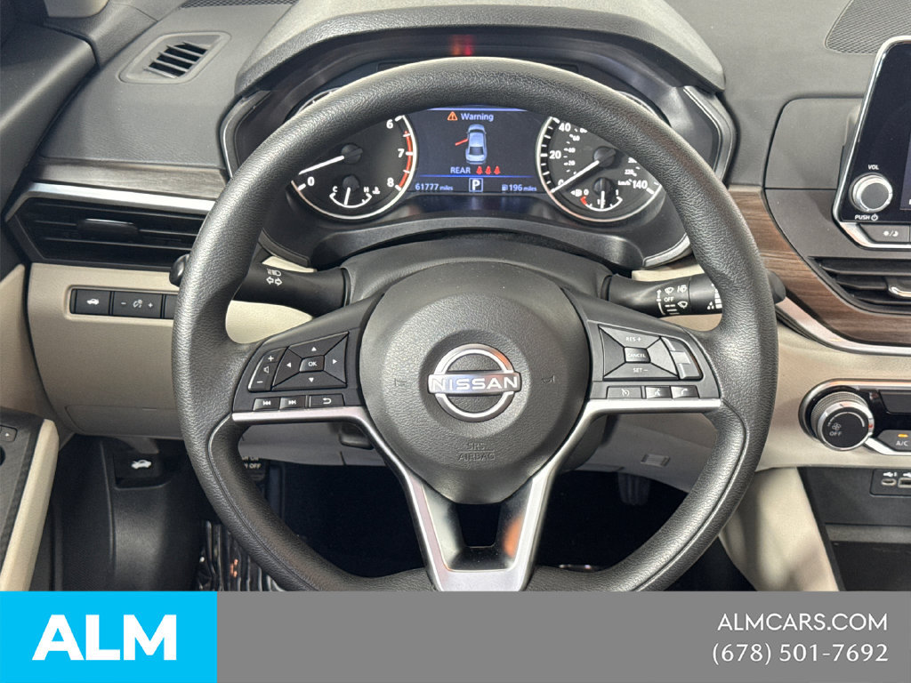 Used 2025 Nissan Altima 2.5 SV FWD image 26