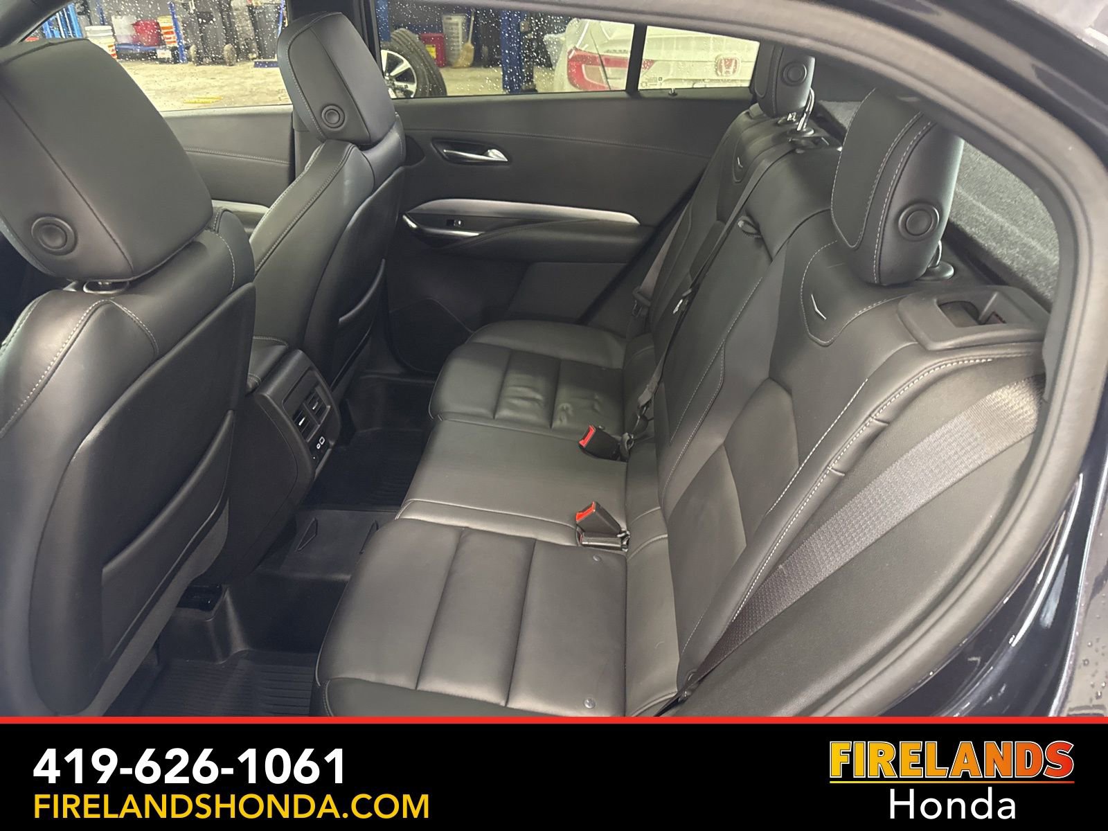 Used 2022 Cadillac XT4 Premium Luxury w/ Enhanced Visibility Package image 28