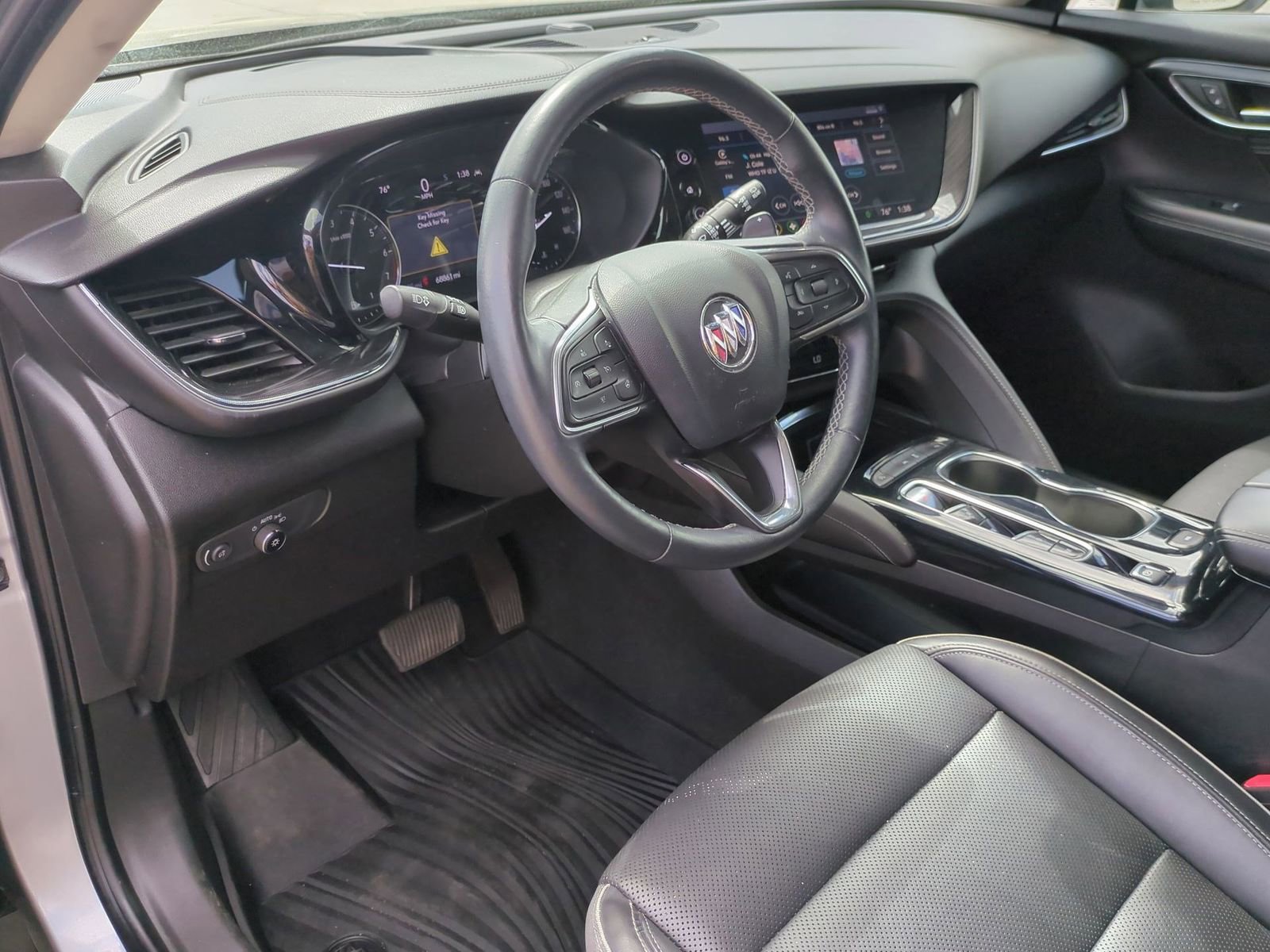 Certified 2021 Buick Envision Essence w/ Sport Touring Package image 10