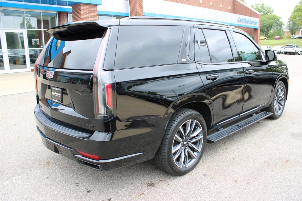 Certified 2022 Cadillac Escalade Sport Platinum AWD/4WD image 40