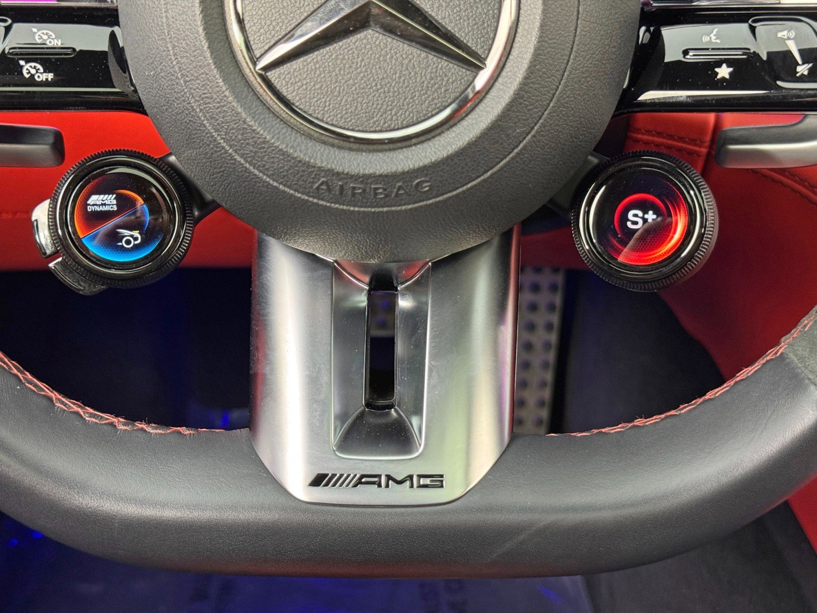 Used 2023 Mercedes-Benz AMG GT 43 image 24