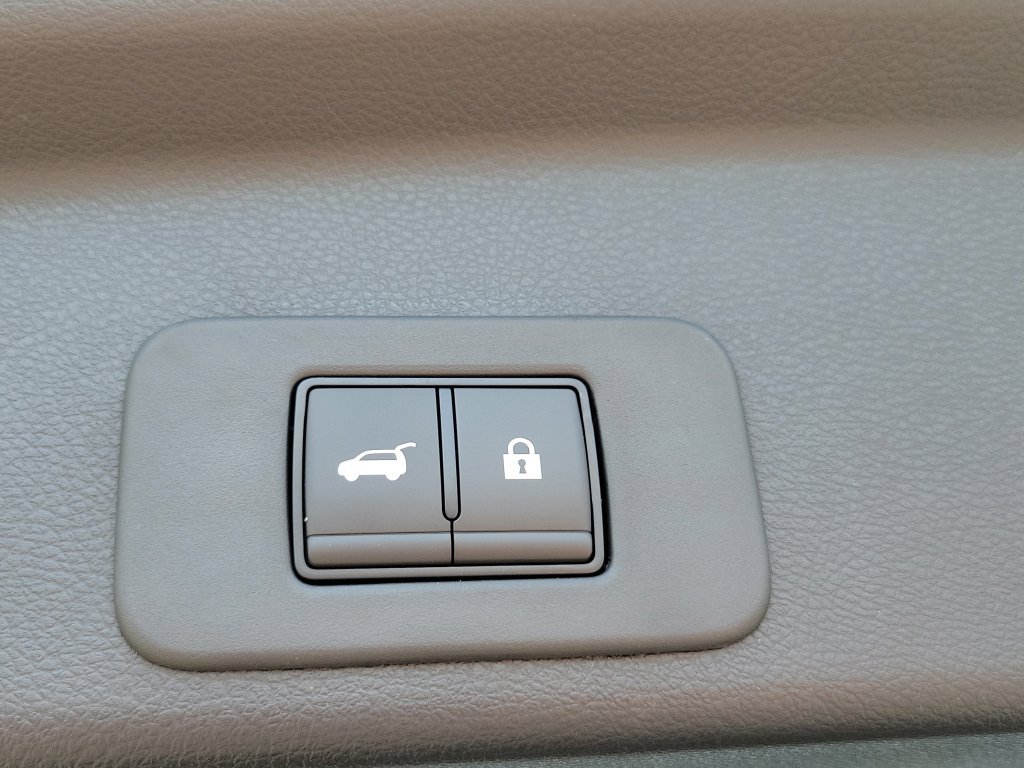 New 2026 Nissan Murano SV AWD/4WD image 18