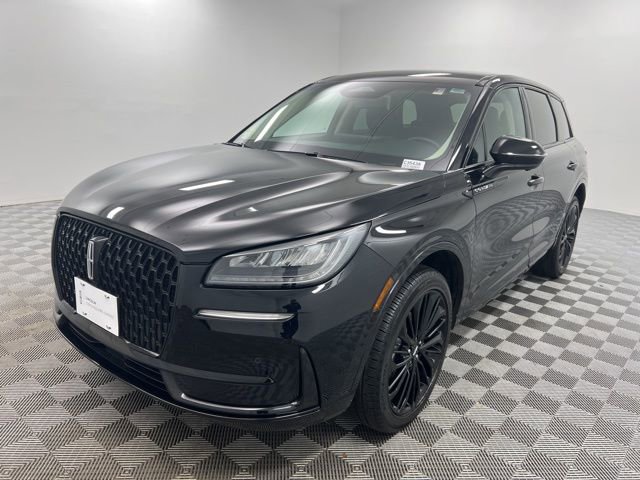 Certified 2023 Lincoln Corsair AWD w/ Equipment Group 101A image 2