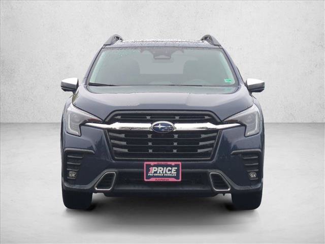Used 2023 Subaru Ascent Touring AWD/4WD image 2