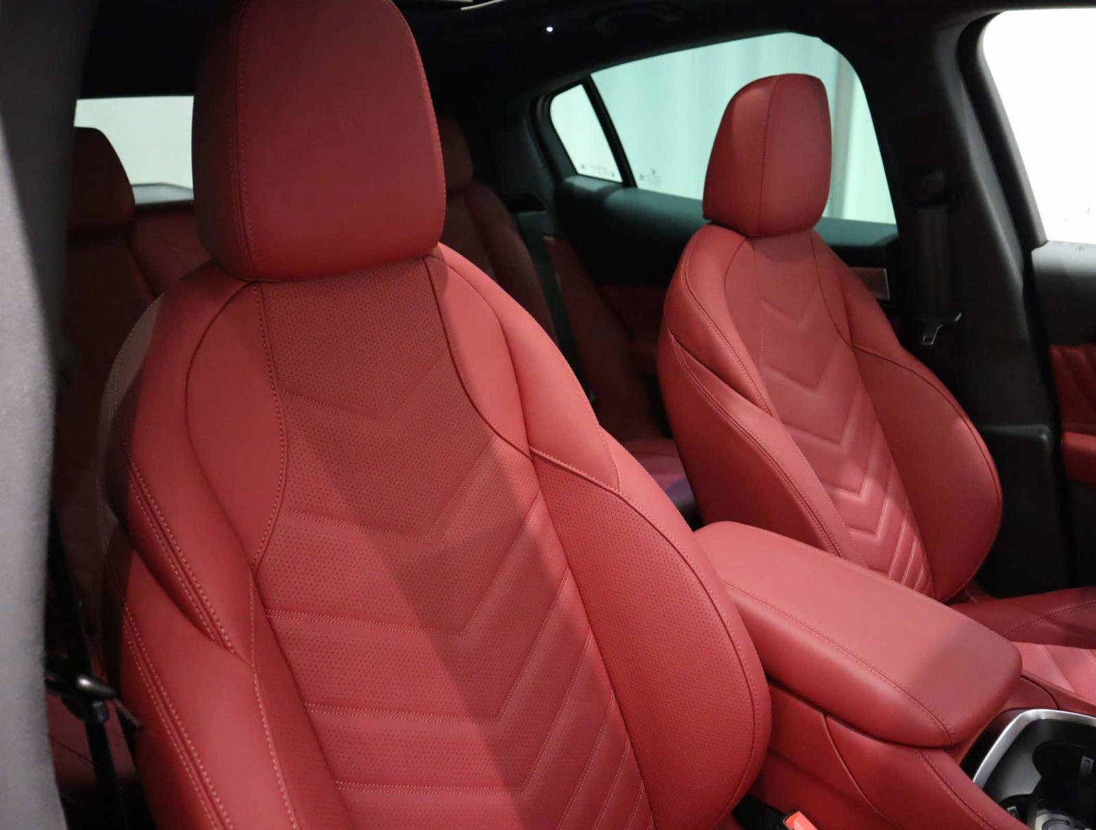 New 2025 Maserati Grecale Modena image 17