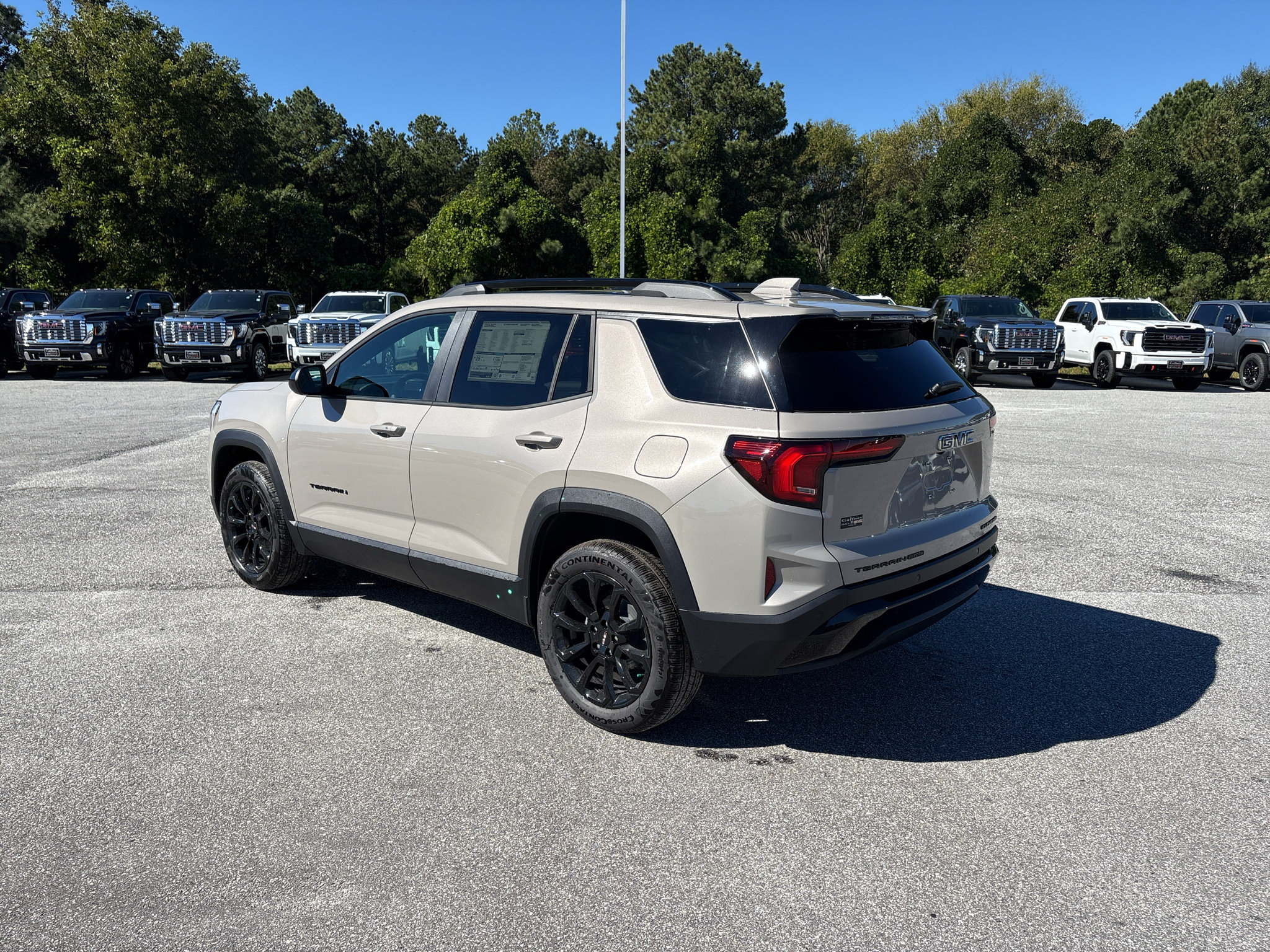 New 2027 GMC Terrain Elevation AWD/4WD image 5