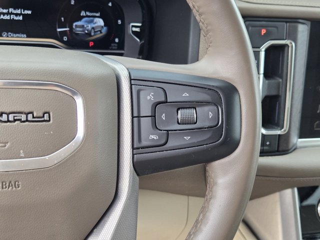 Used 2023 GMC Yukon Denali RWD image 28