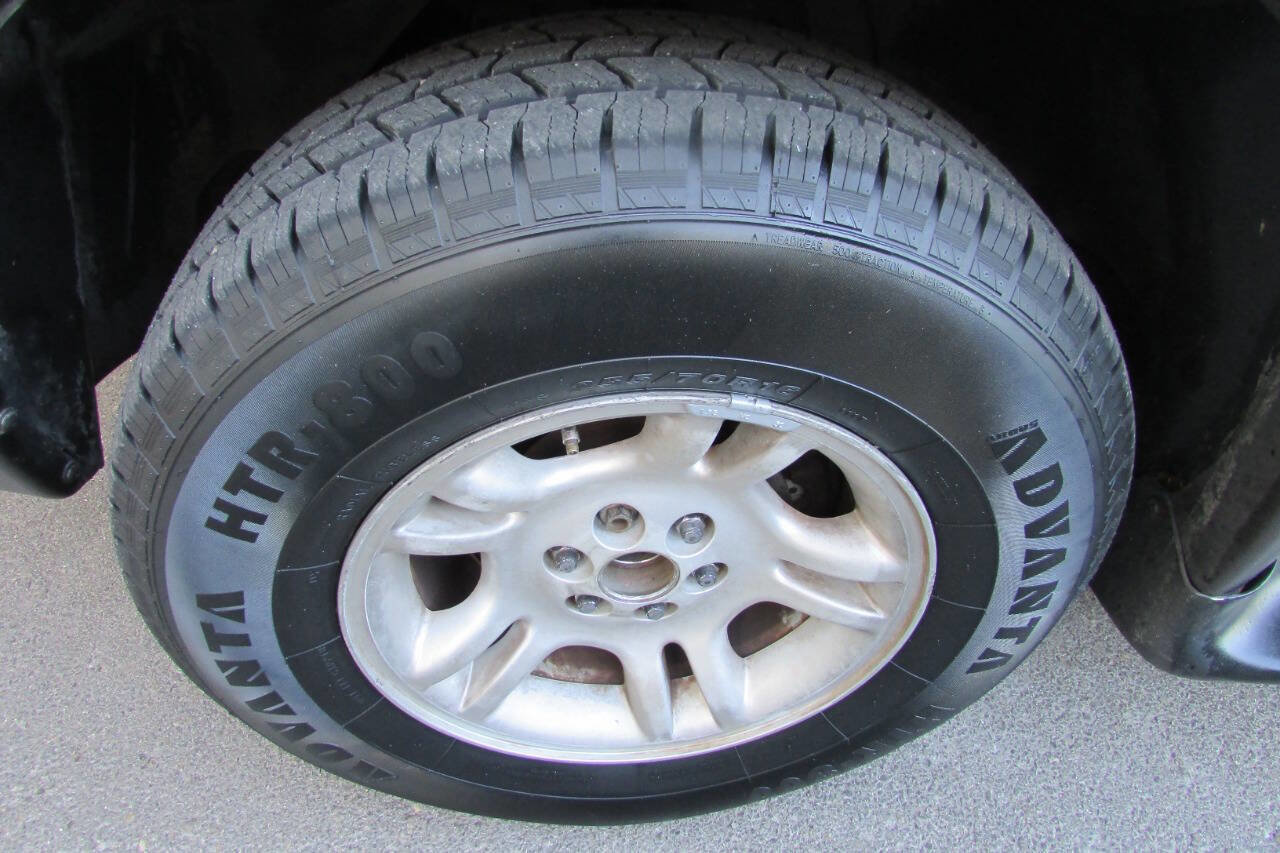 Used 2003 Dodge Durango Sport image 9