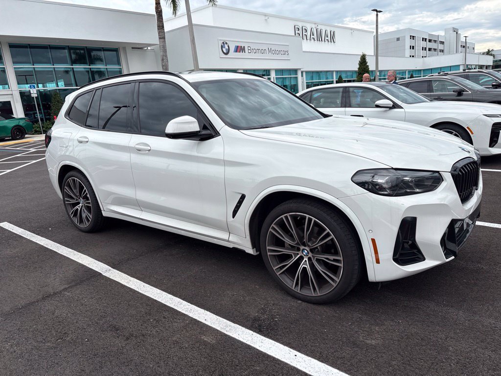 Certified 2024 BMW X3 sDrive30i w/ Premium Package RWD image 10