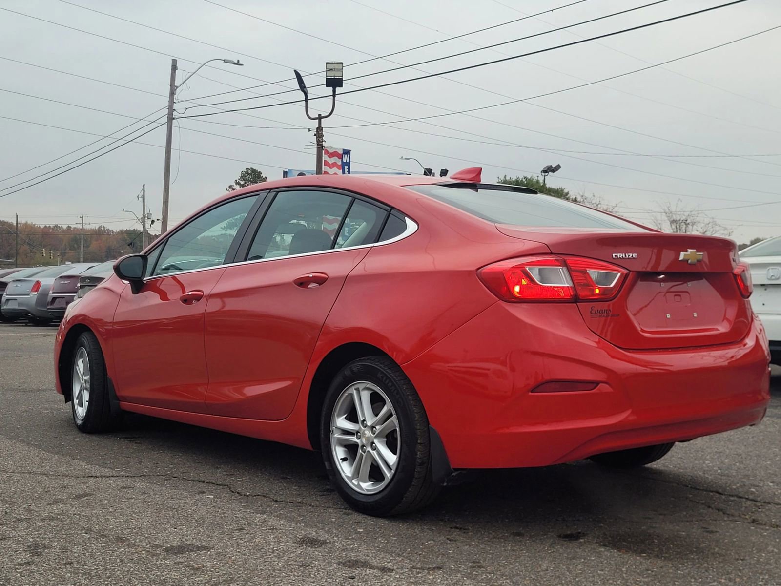 Used 2017 Chevrolet Cruze LT w/ Convenience Package image 7