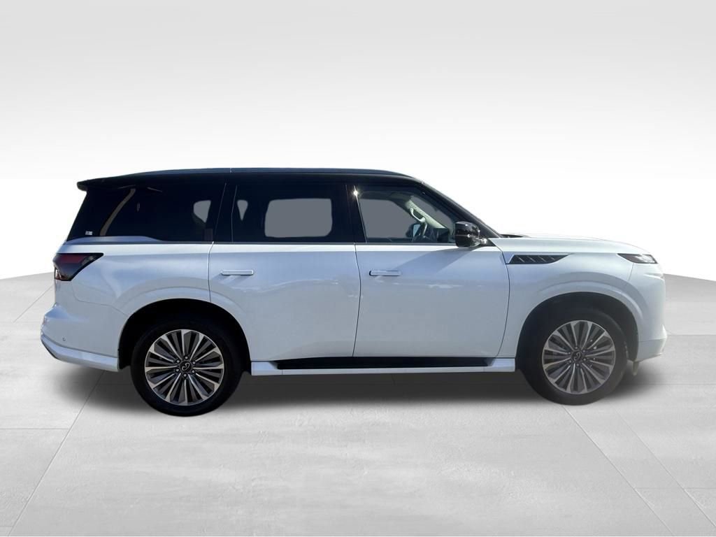 Used 2025 INFINITI QX80 Luxe image 6