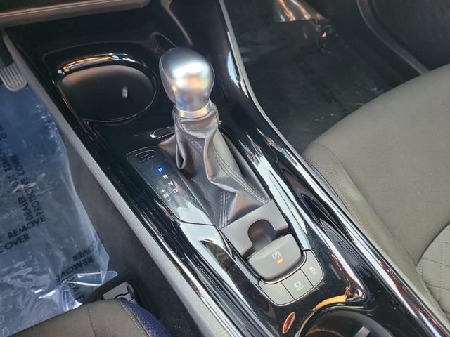 Used 2020 Toyota C-HR XLE FWD image 24