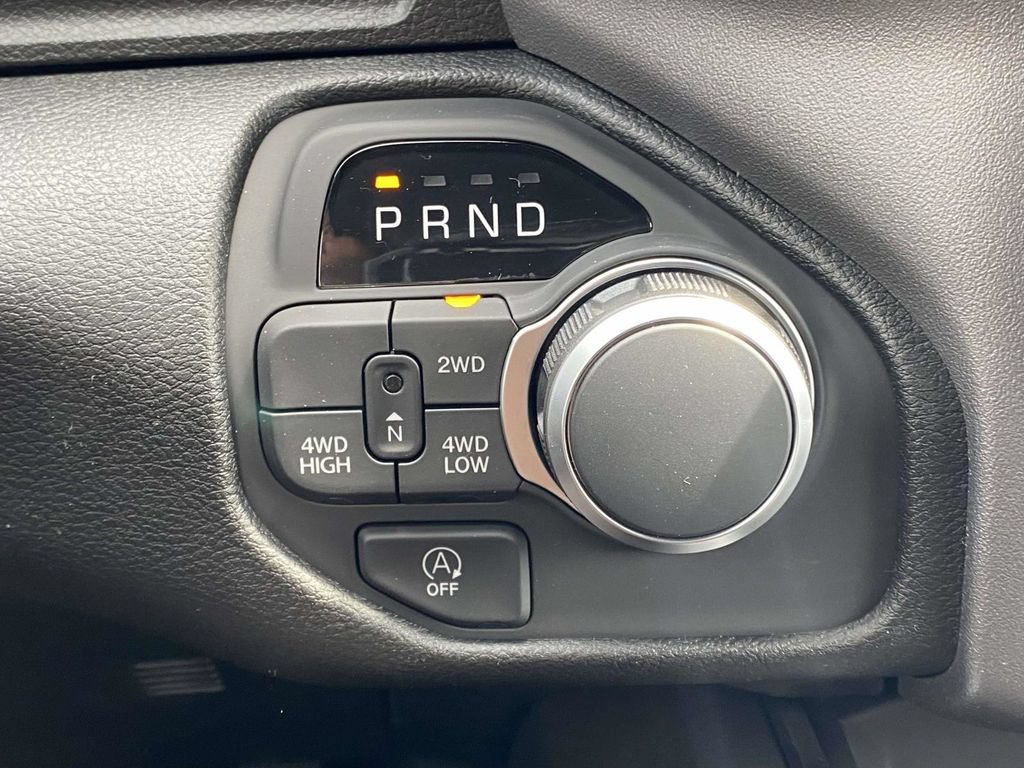 New 2026 RAM 1500 Express AWD/4WD image 24