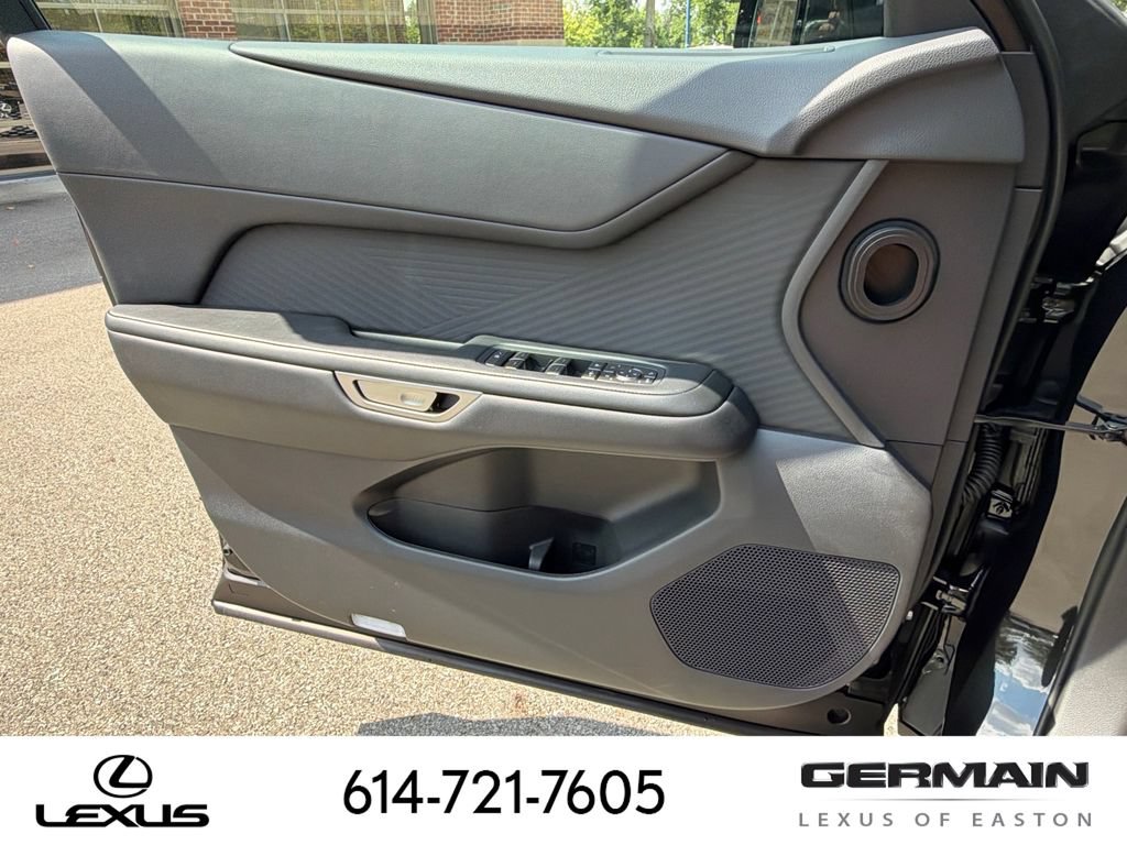 New 2026 Lexus ES 500e AWD/4WD image 22