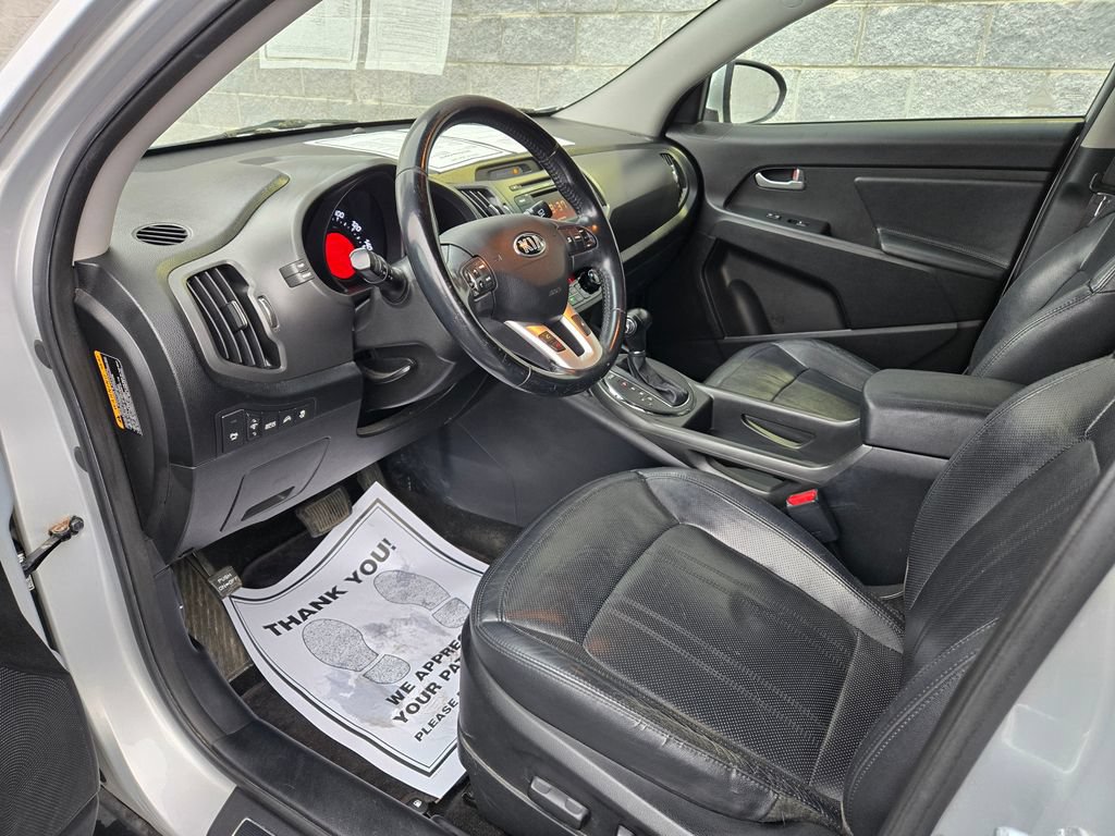 Used 2013 Kia Sportage SX w/ SX Premium Pkg FWD image 13