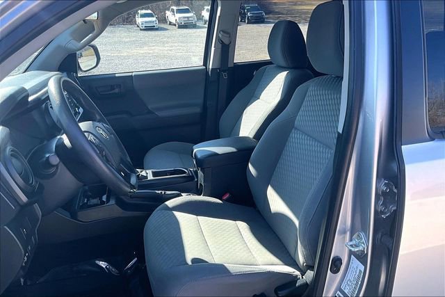 Used 2021 Toyota Tacoma SR w/ SR Convenience Package image 24