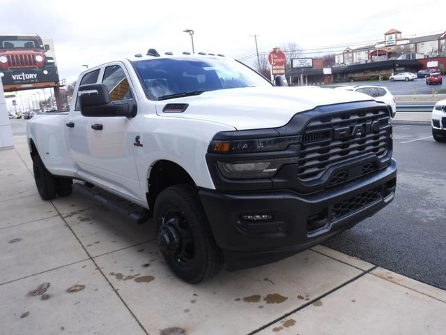 New 2026 RAM 3500 Tradesman image 9