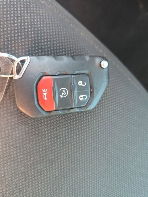 Certified 2023 Jeep Wrangler Unlimited w/ Sun & Screen Package image 31