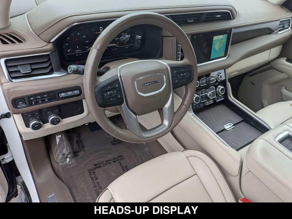 Used 2023 GMC Yukon XL Denali AWD/4WD image 2