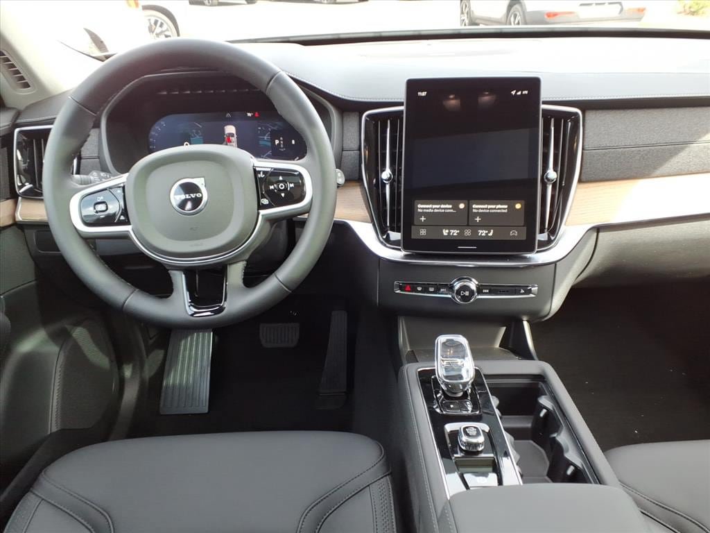 New 2026 Volvo XC90 B6 Plus w/ Protection Package Premier AWD/4WD image 9